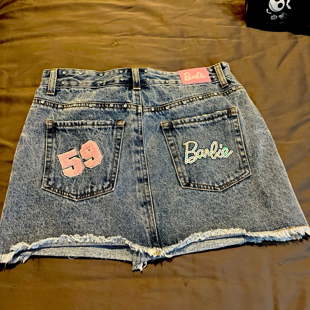Barbie women’s denim skirt size small NWOT rare/hard to find